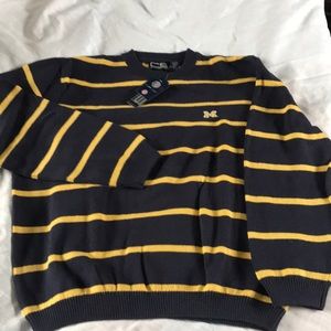Men’s University of Michigan Sweater size Lrg